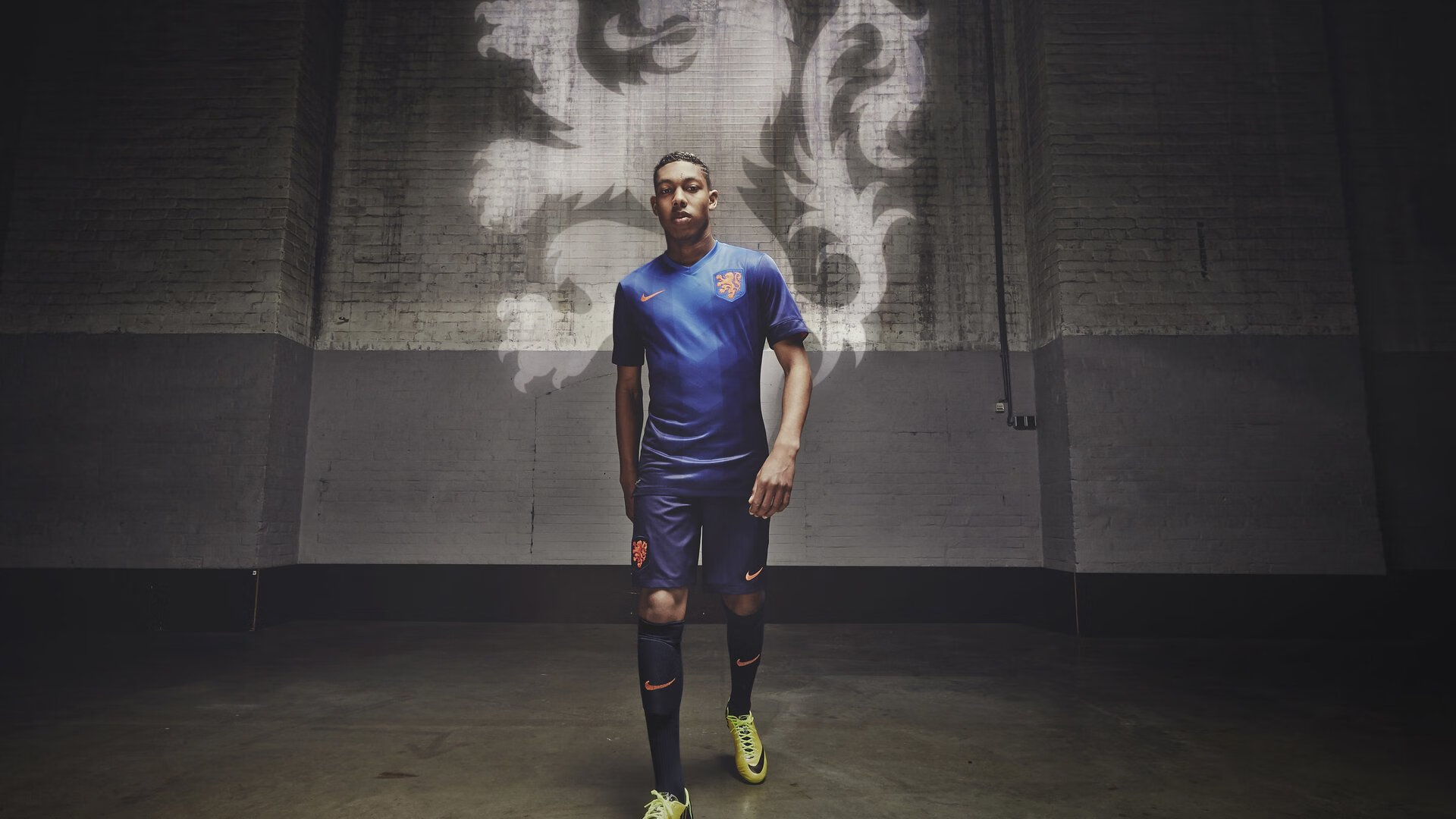 钢铁意志与关键球艺术，奥恰洛夫领衔德国队险胜波兰的战术启示录